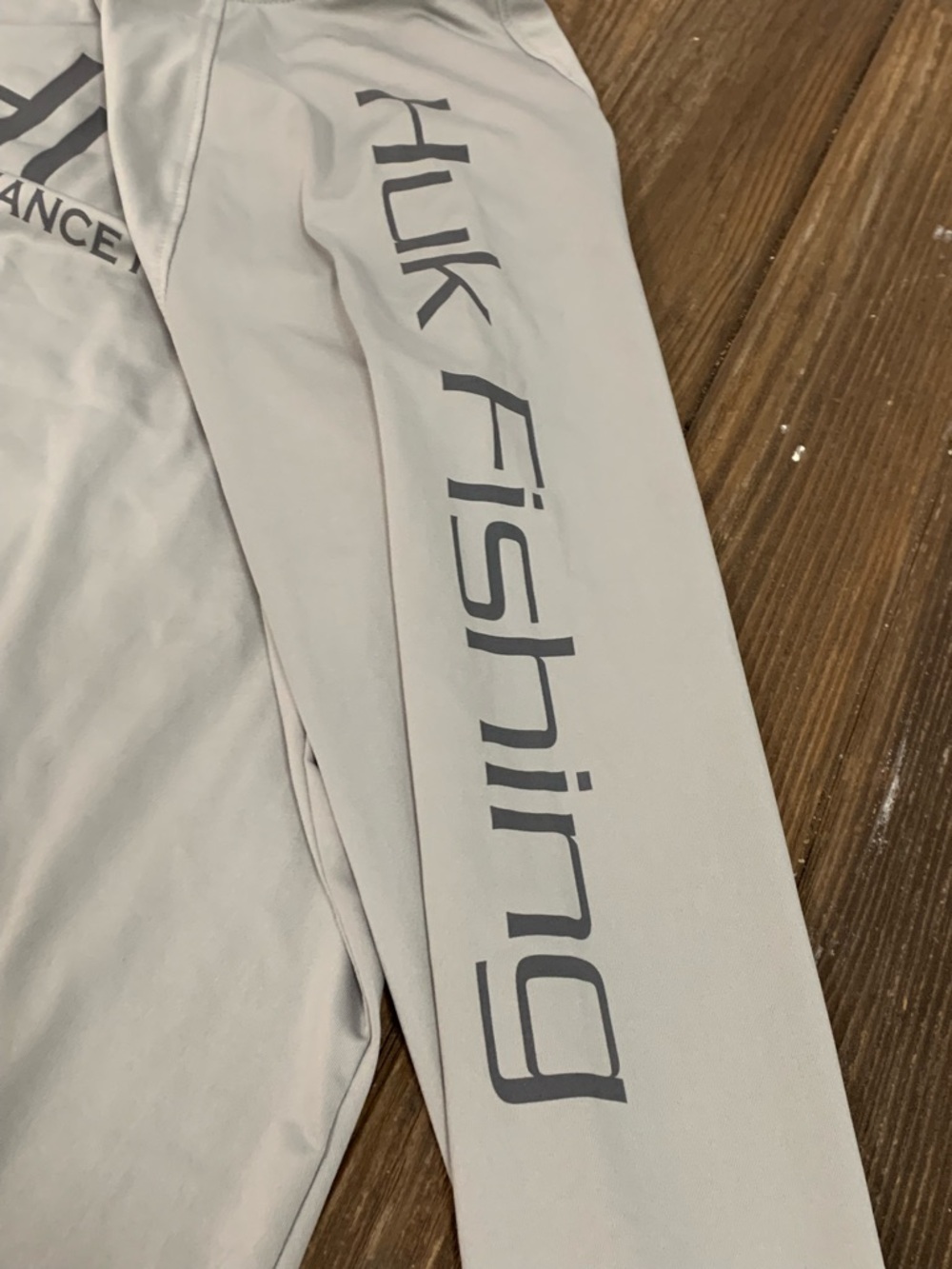 Huk Light Gray Long-Sleeve Performance Fishing Shirt - Picture 3 of 5